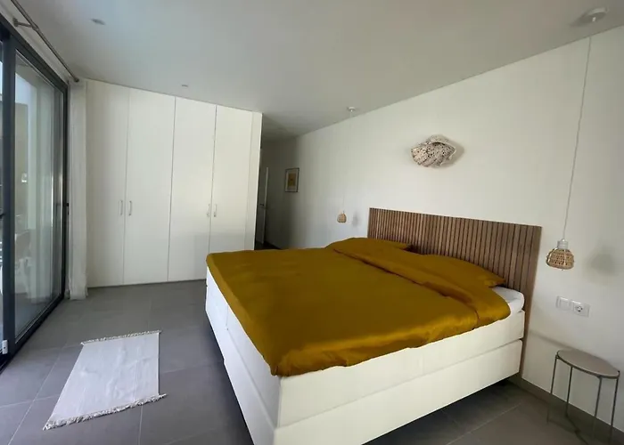 Pampelonne By Interhome * ساو مارتينهو دو بورتو