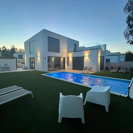 Pampelonne By Interhome São Martinho do Porto