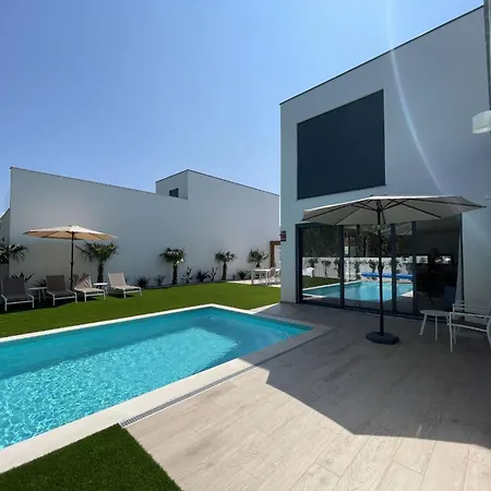 Pampelonne By Interhome * Sao Martinho do Porto