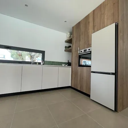 Pampelonne By Interhome Ferienhaus São Martinho do Porto